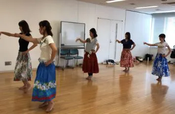 モアナ・ヌイ　フラ＆タヒチアンスタジオ